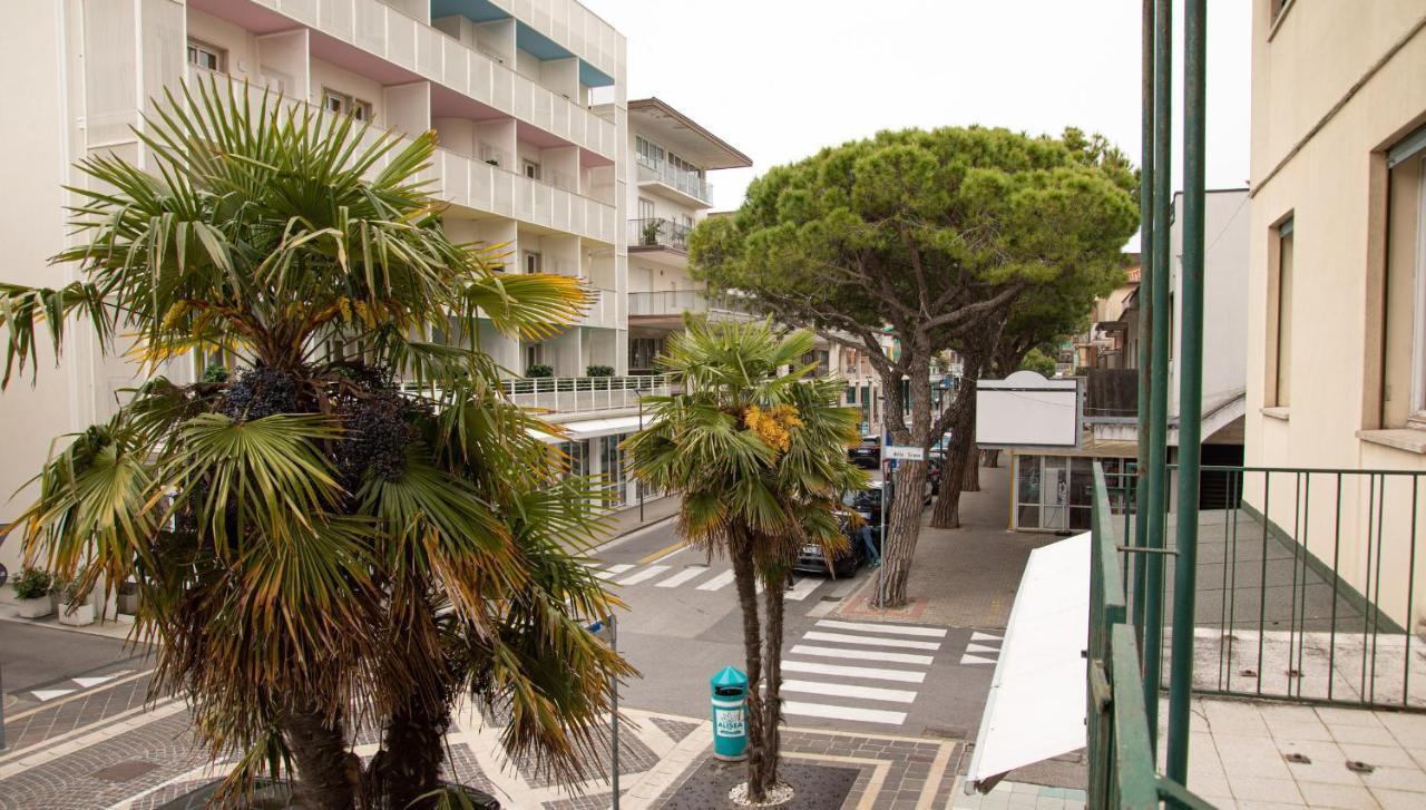 Condominio Sirene リド・ディ・イエゾロ エクステリア 写真