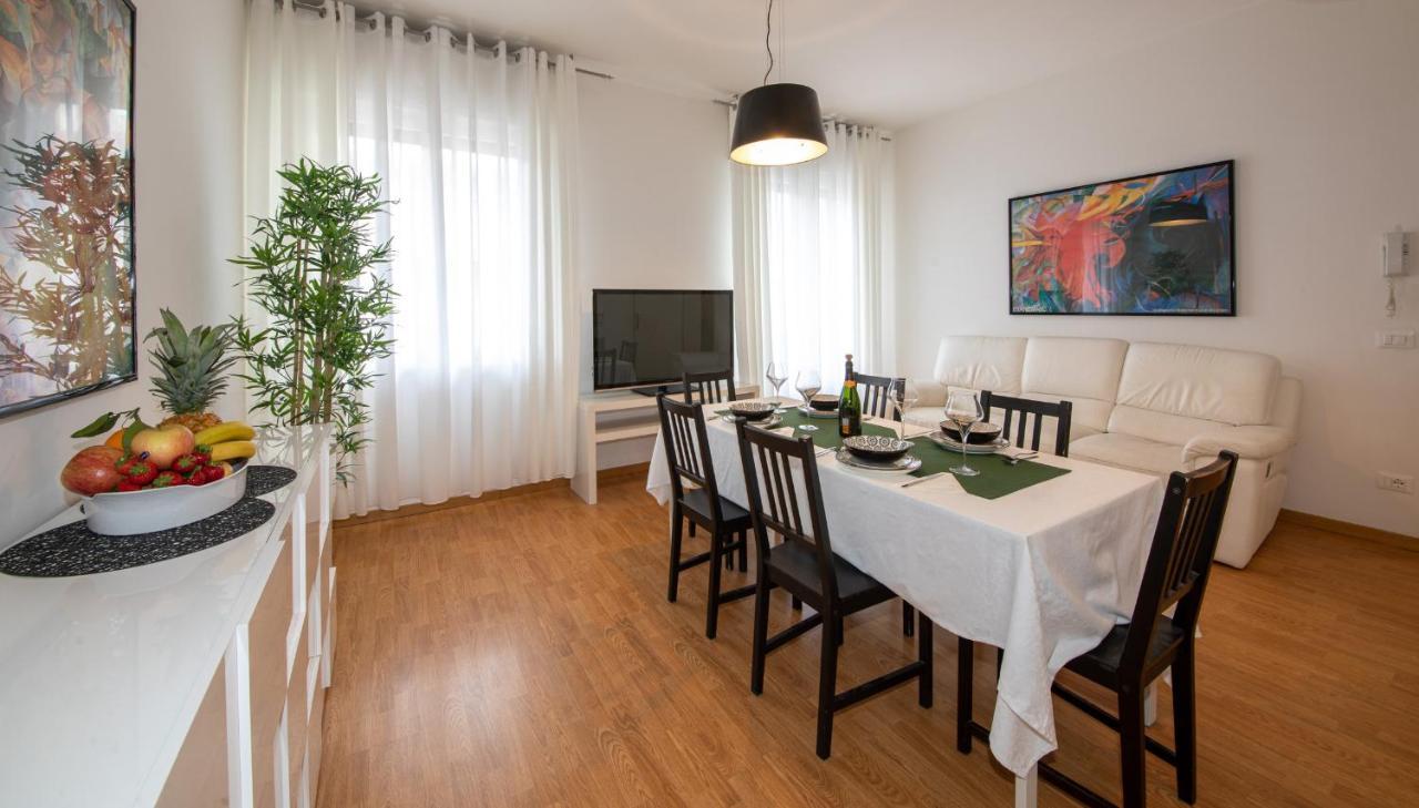 Condominio Sirene リド・ディ・イエゾロ エクステリア 写真