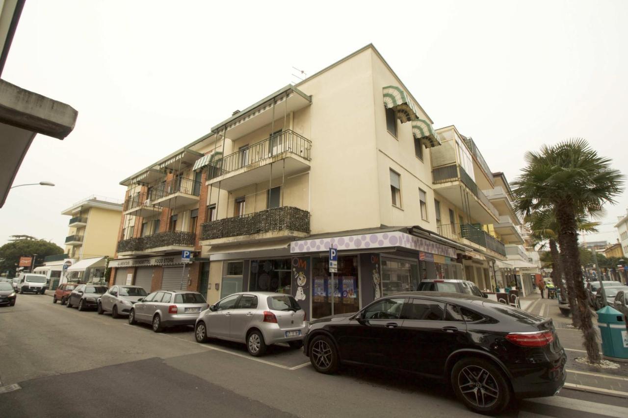 Condominio Sirene リド・ディ・イエゾロ エクステリア 写真